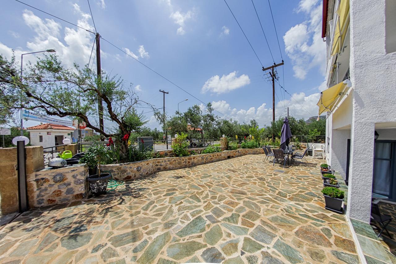 Irida Holiday Apartments Stoúpa Dış mekan fotoğraf