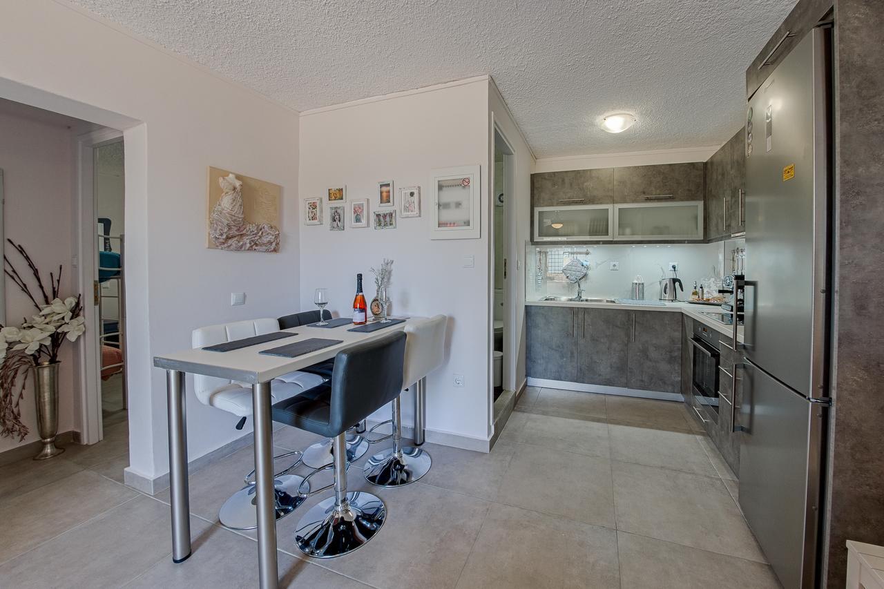 Irida Holiday Apartments Stoúpa Dış mekan fotoğraf